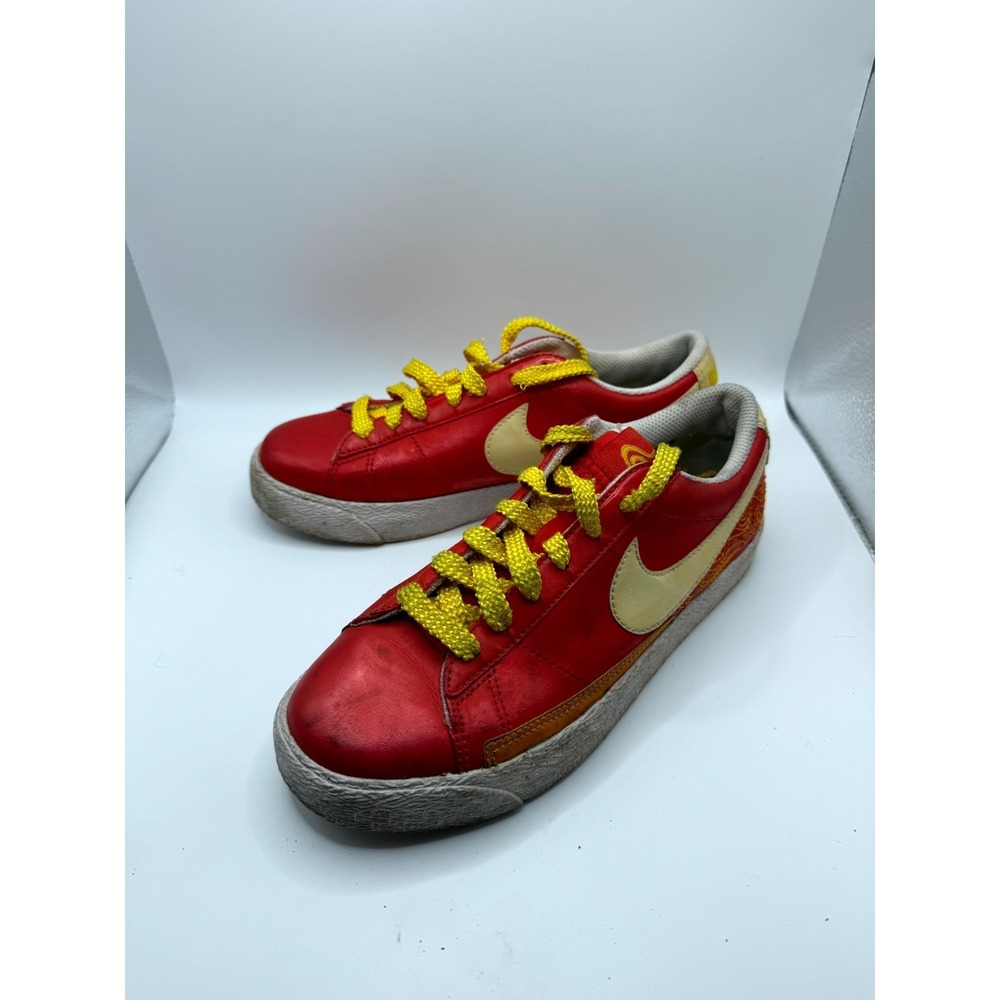 Nike Blazer Low Premium GS 327597-611 Kids 5.5 Sneaker Comet Red Leather Shoes